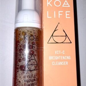 KOA LIFE Vit-C Brightening Cleanser